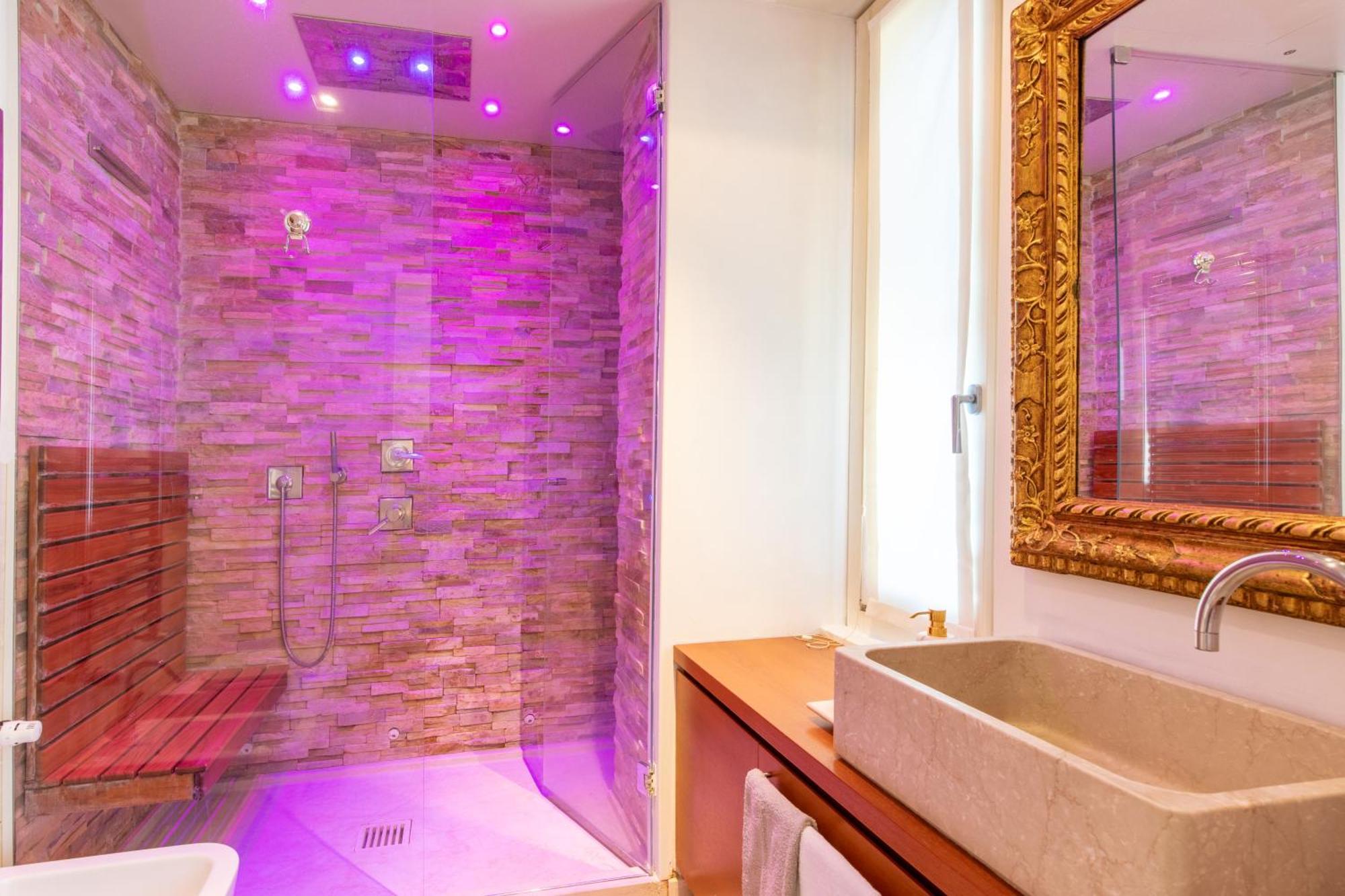 Porta Venezia- Design Apartment, 2-Bedrooms, Netflix, Wifi Milano Ngoại thất bức ảnh